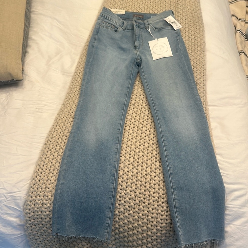 DL1961 Mara straight mid rise jeans